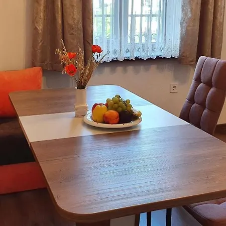юлия делукс I Apartamento Velingrado